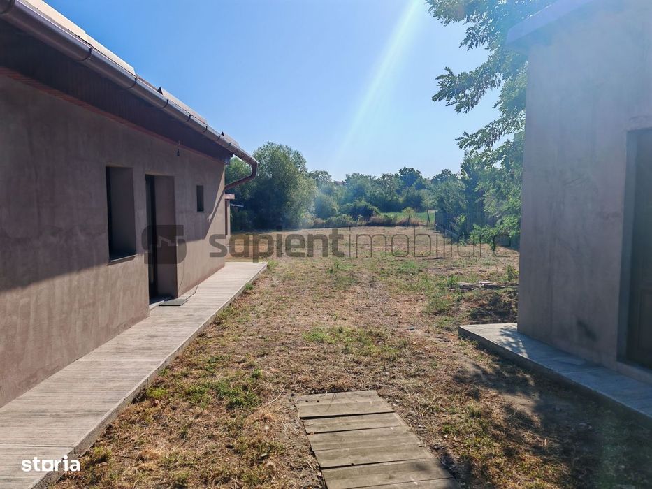 De vânzare casă cu 3 camere, 1000 mp teren, Cauaceu