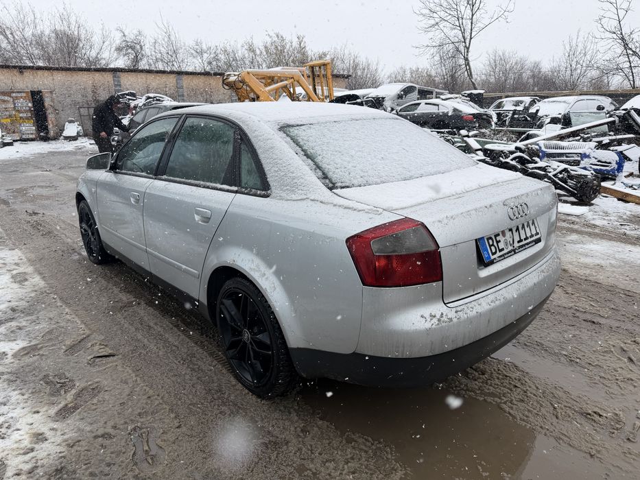 Ауди А4 Б6 1.9 дизел 2003 Г само на части