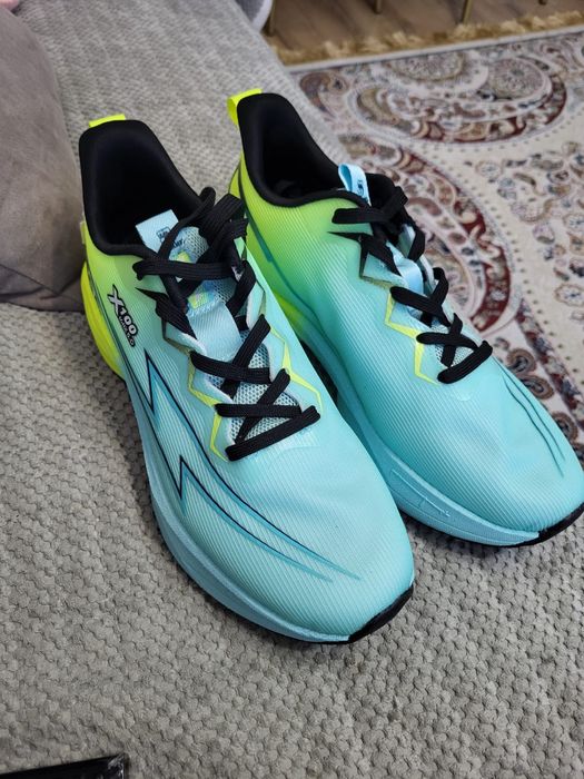 Беговые кросовки