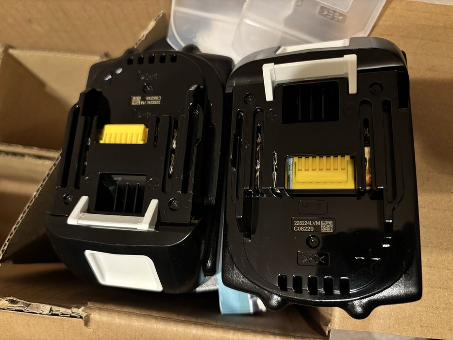 Makita DDF453SYX4 – Nouă, Nefolosită – 18V LXT, 2 baterii + încărcător