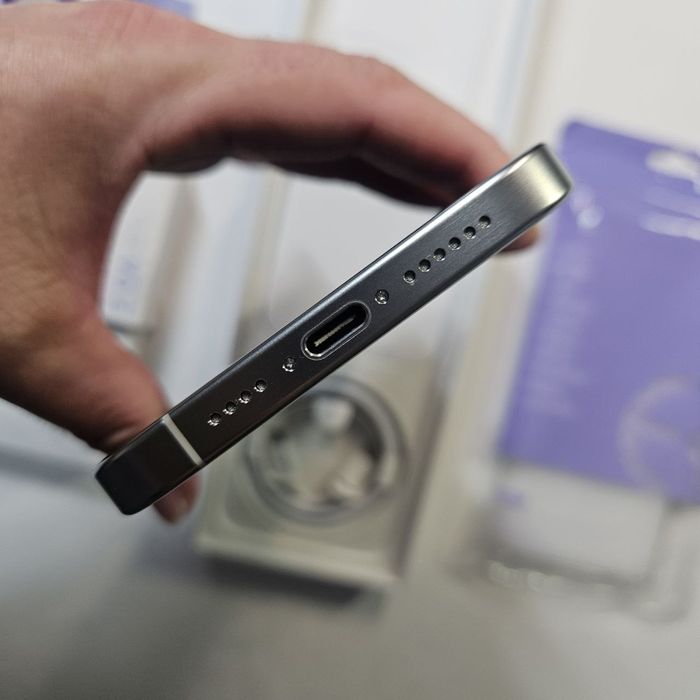 iPhone 15 pro max white titanium 512 gb