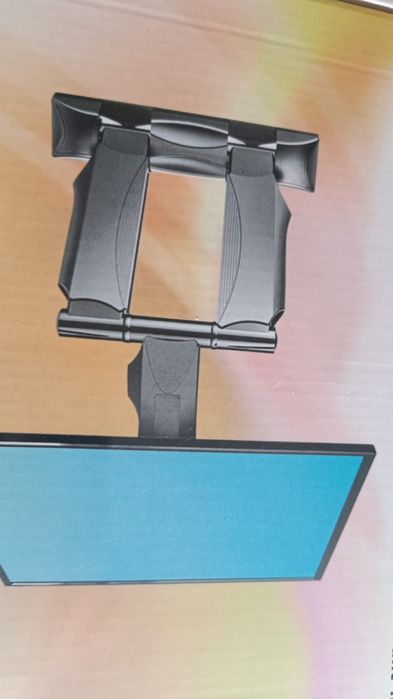 Кронштейн для ТВ.