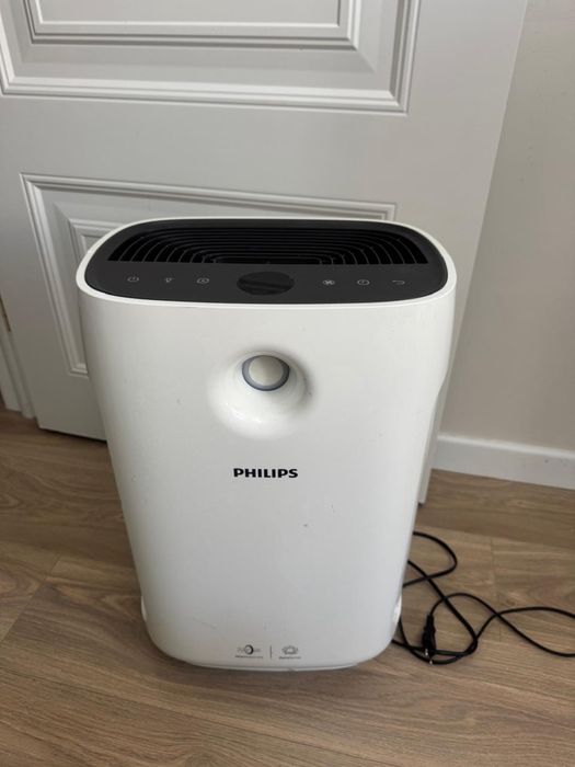 Продам Очиститель воздуха Philips