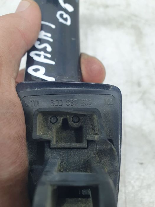 Maner exterior stanga spate / fata 3c0837209 Volkswagen VW Passat B6