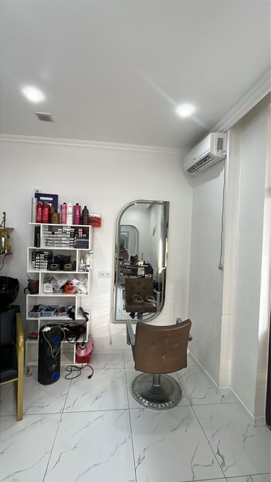 Сдаётся в аренду в салоне красоты