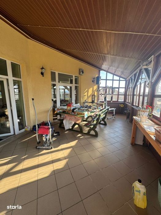 Vila premium Tautii de Sus, 250 mp, teren 14 ari, tenis & panorama