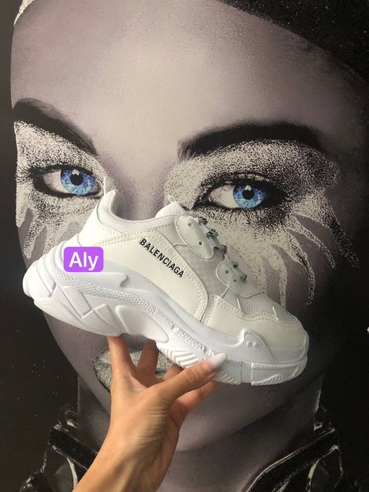 Balenciaga Triple S