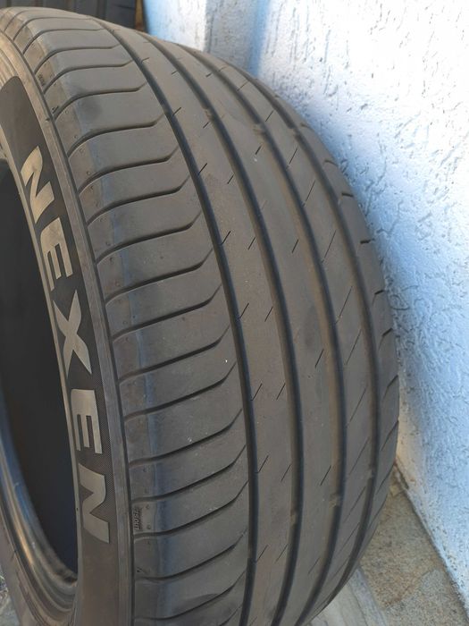 Гуми NEXEN 255/55/18,летни.Гумите са карани на VW Туарег.DOT 23 г.