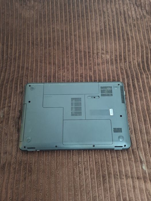 Продам срочно ноудбук