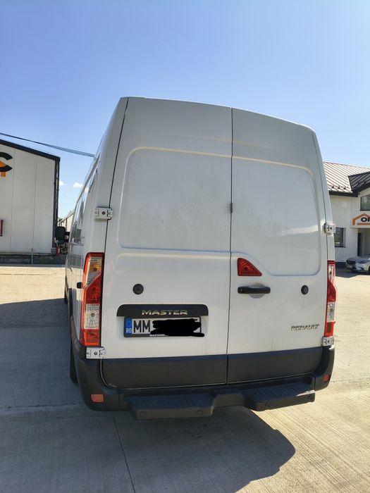 Renault Master 2.3 L4 H2