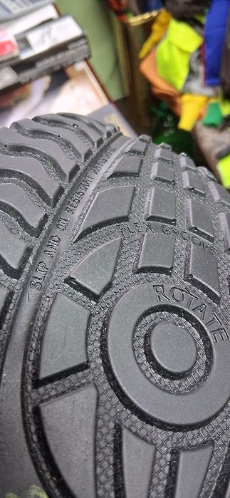 Ghete    lucru    Uvex