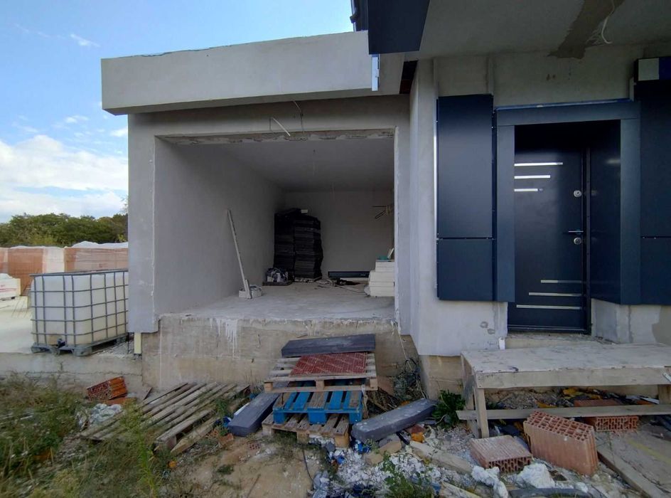 Продава се Къща в с. Приселци, Област Варна - 183 кв.м за 1367 €/кв.м - Снимка #4