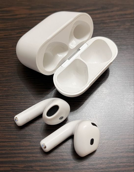 AirPods 4 (без шумоподавления)