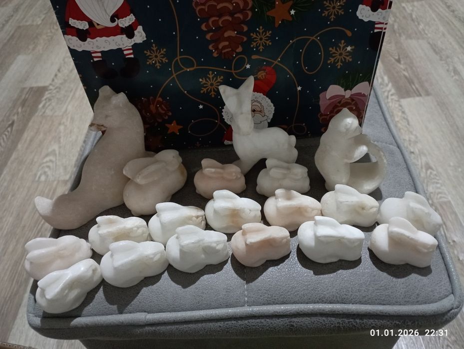 продам фигурки животных из камня