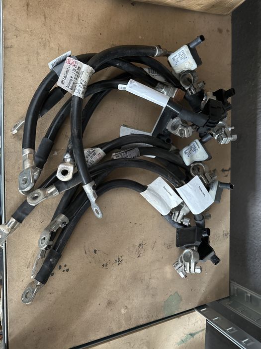Borna plus minus baterie audi a4 b8 a5 a6 a7 a8 q5