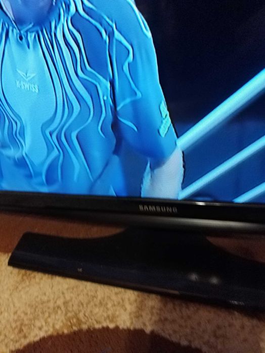 Tv SAMSUNG diagonala 82 cm UE32J4100AWXBT ca nou