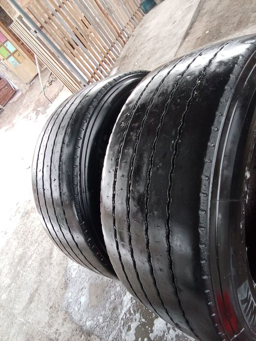 Продам два колеса 385.55.R22.5