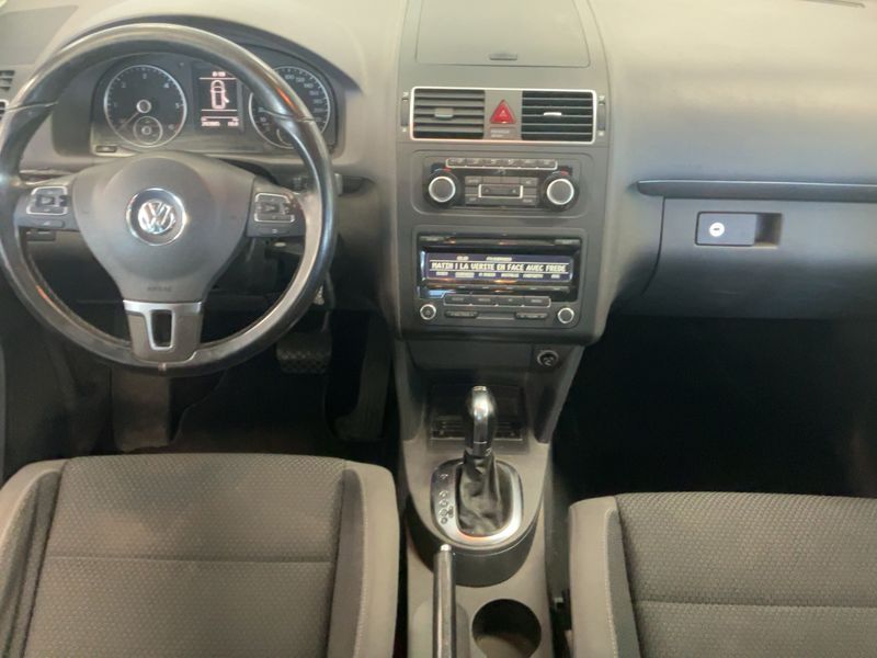 Volkswagen Touran 2.0 TDI Design Edition 2011