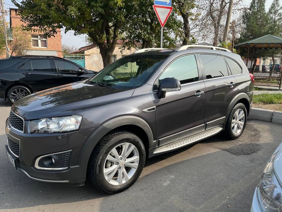 Продам ,Captiva 3.2 Первые руки без дтп