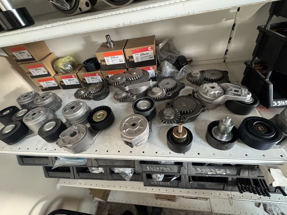 Натяжитель ремня