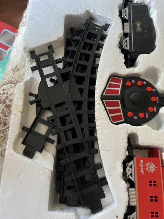 Паравоз игрушка