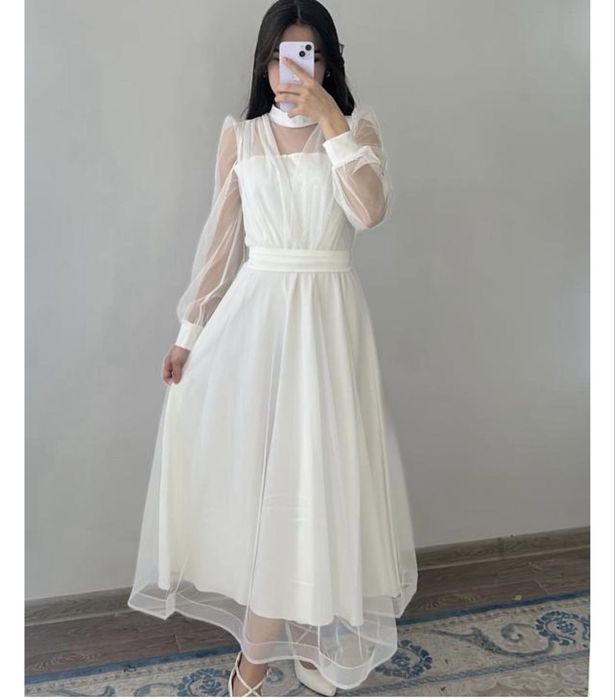 Платье белое нежное