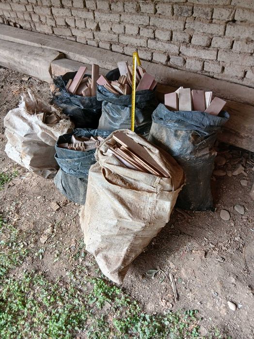 Стар буков паркет за горене