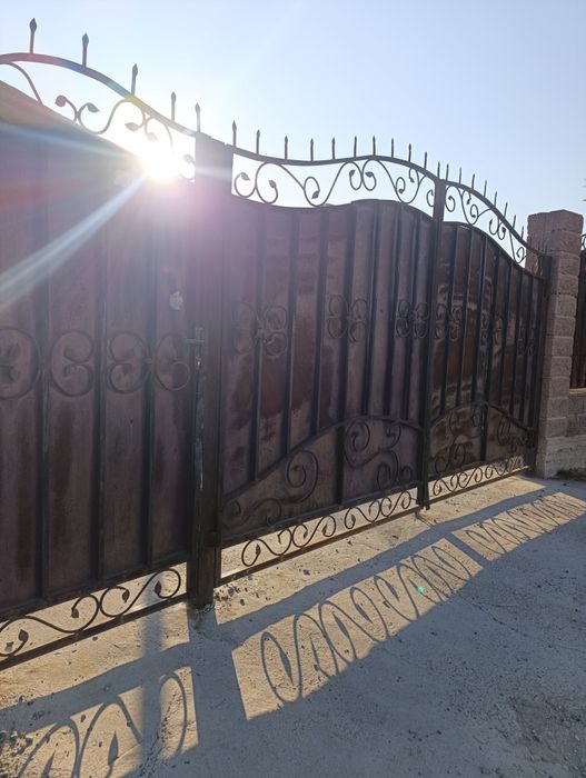 Варота бу размер 5.40*2.5