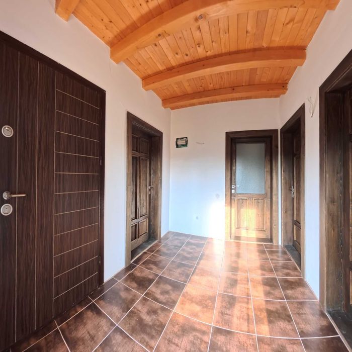 Напълно готова за живеене къща в село Черковна