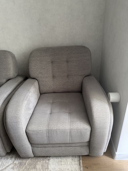 Мягкий мебель диван и 2 кресла