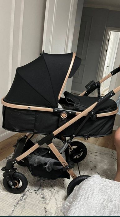 Продам коляску 2 в 1