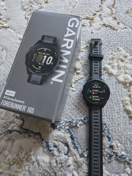 Garmin forerunner 165 (AMOLED)