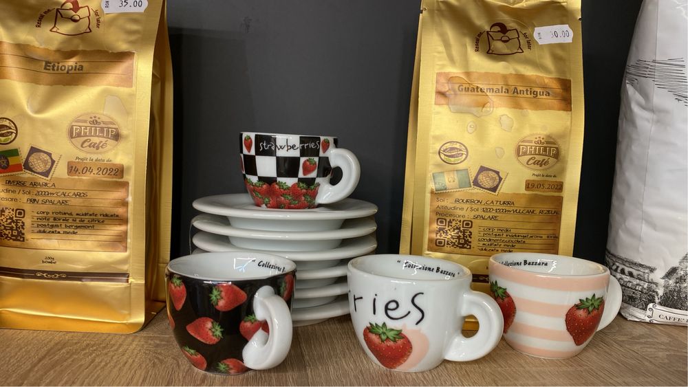 Cafea origine si pahare de 300ml  cadou