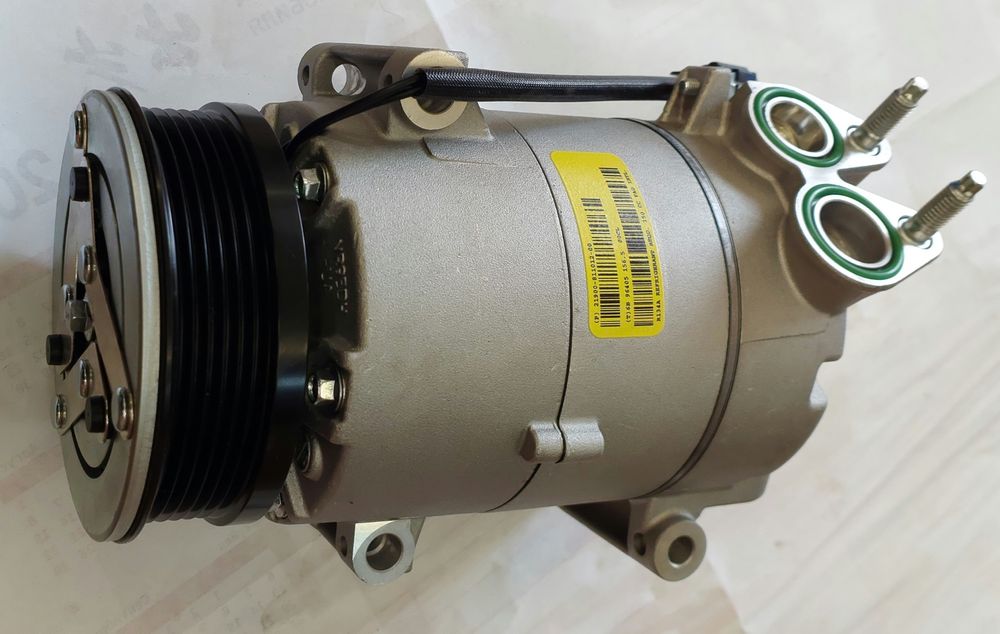 Компрессор кондиционера для Lada Granta