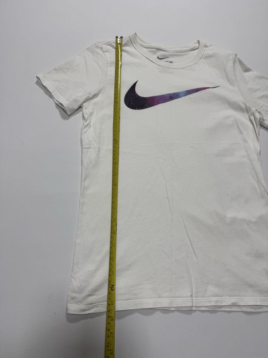 Tricou nike galaxy swoosh
