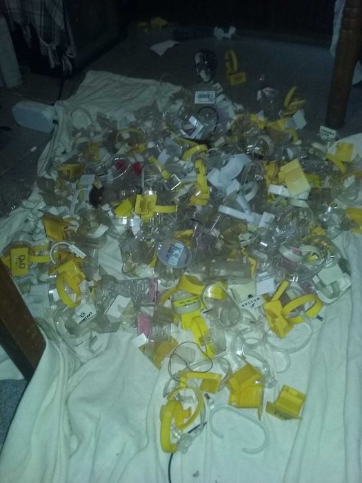 Стойки за часовници