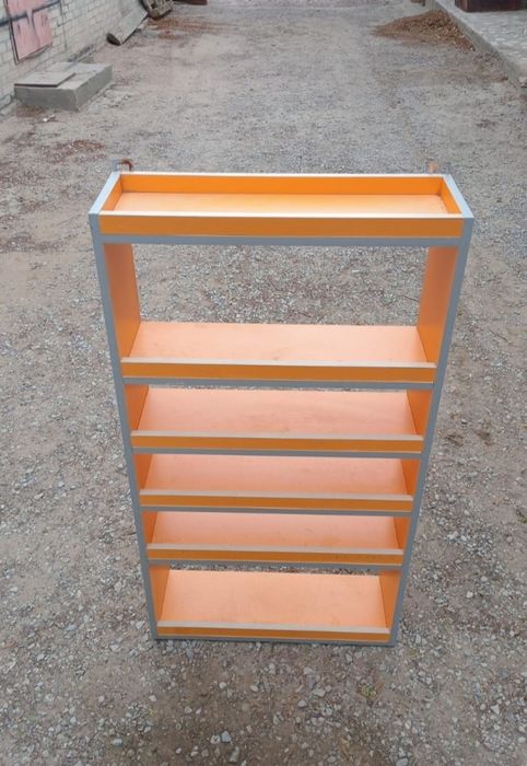 Книжная полка за 10 тыс