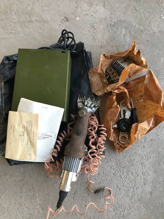 Msu 200 mashinka va charxi sotiladi