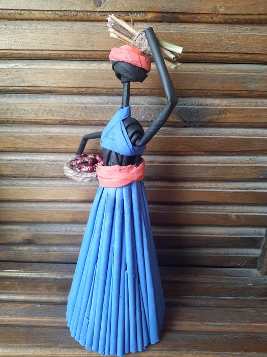 Африканская женщина-Украшение