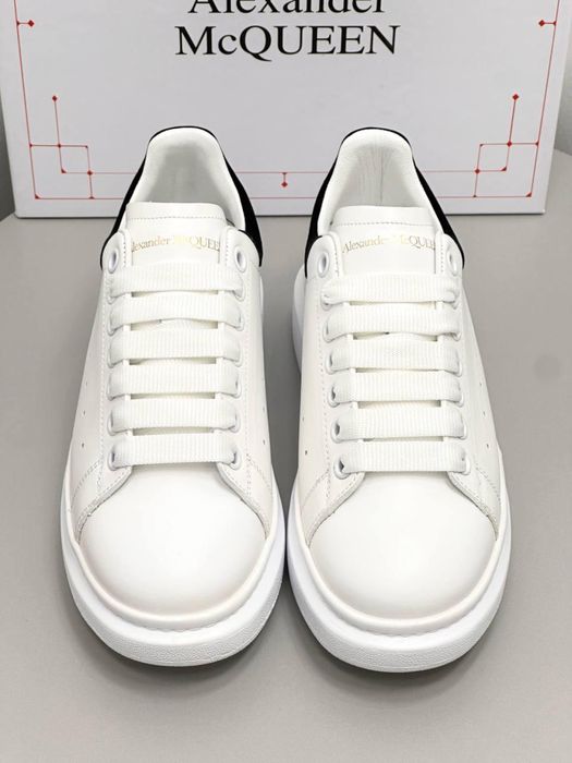 Adidasi Alexander Mcqueen