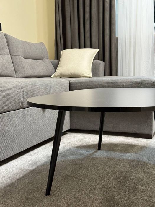 Зал учун ихчам стул