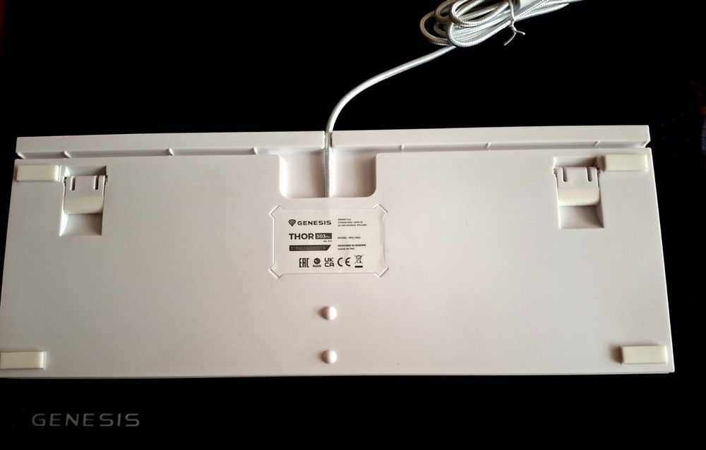 Геймърска клавиатура Genesis Thor 303 tkl