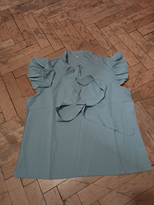 Дамска блуза М размер