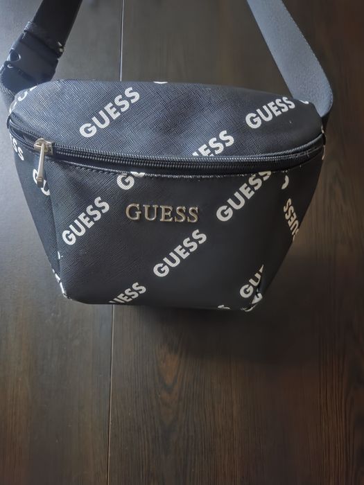 Дамски чанти и раници