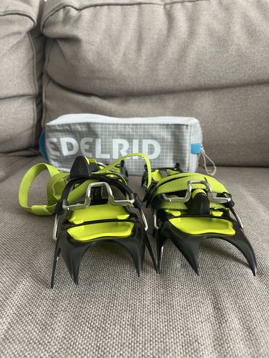 Colțari Edelrid Shark II NOI + husă + garanție