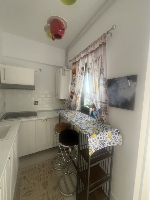 Garsoniera de inchiriat