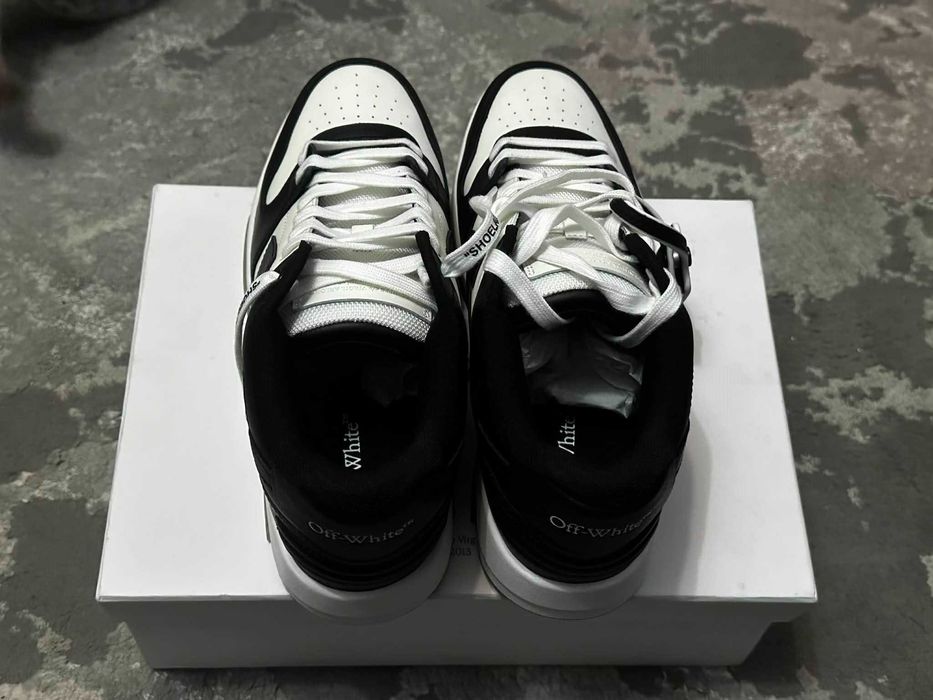 Adidasi Off-White Out Of Office Calf Leather Panda Size 44 - NOI