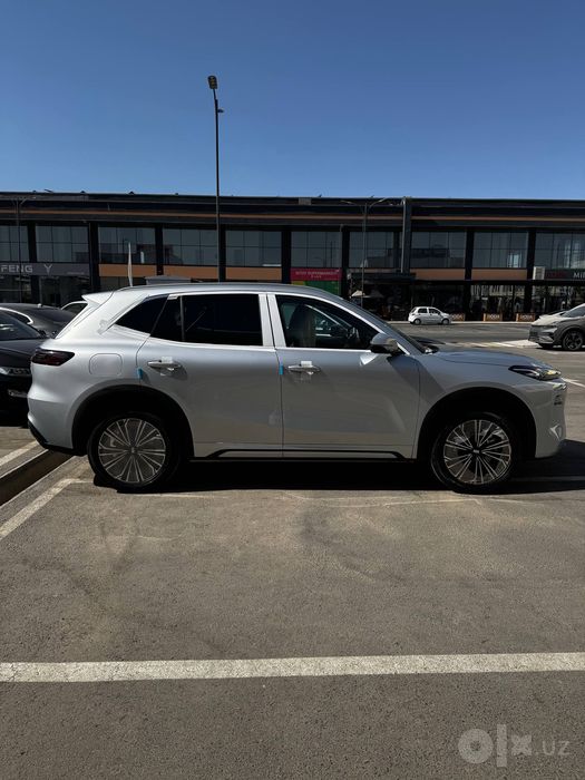 Geely ex5 em-i 0% RASROCHKA
