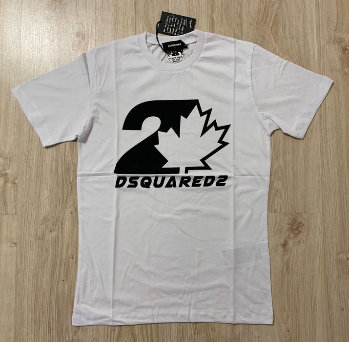 Мъжки тениски Dsquared D2 нови с етикети налични в бяло и в черно