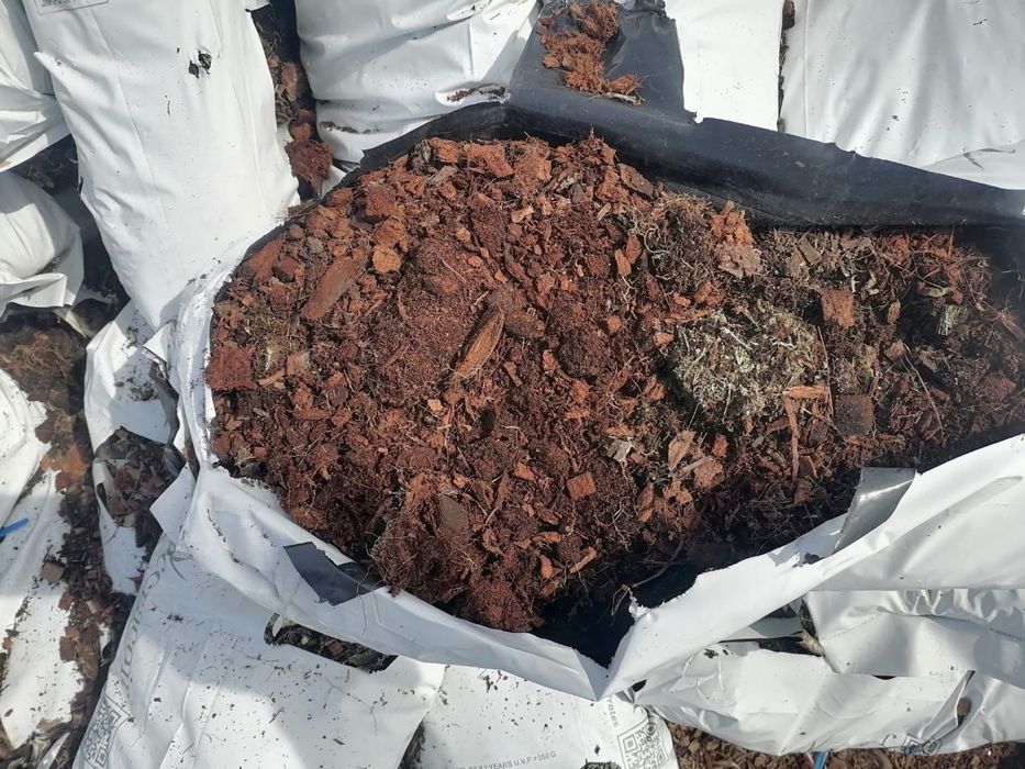 Кокопит Kokopit sotiladi Cocopit ishlatilgan.